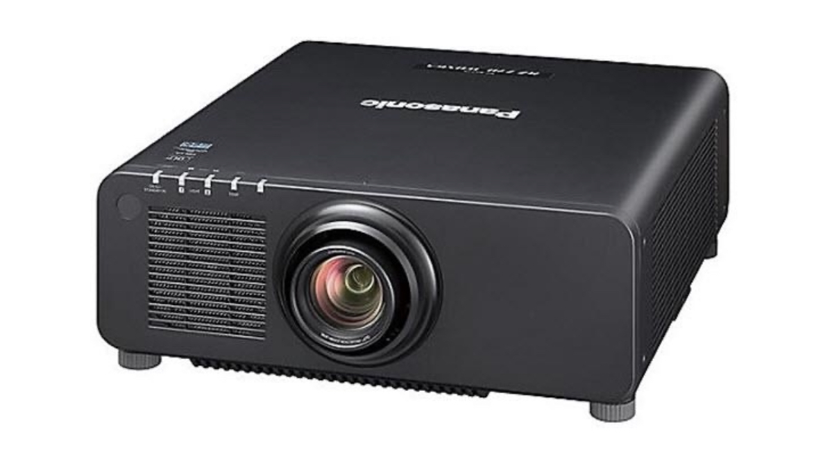 Panasonic PT-RZ770 (7200 Lumen)