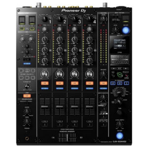 DJM 900